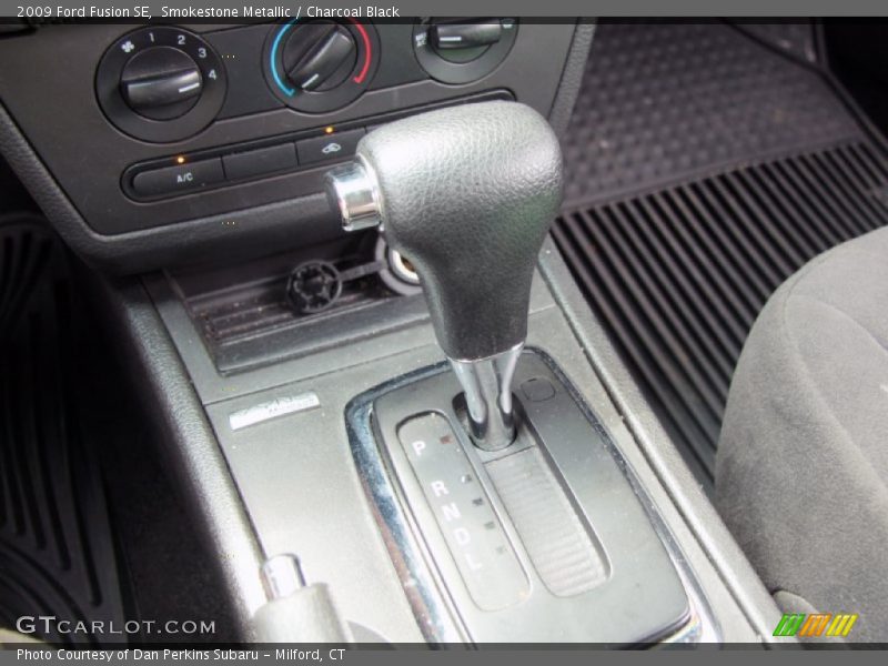 Smokestone Metallic / Charcoal Black 2009 Ford Fusion SE