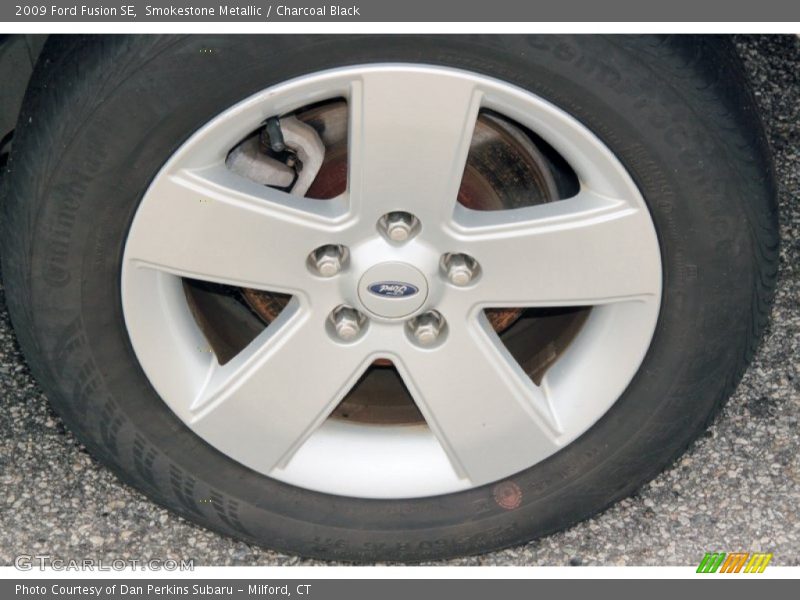 Smokestone Metallic / Charcoal Black 2009 Ford Fusion SE