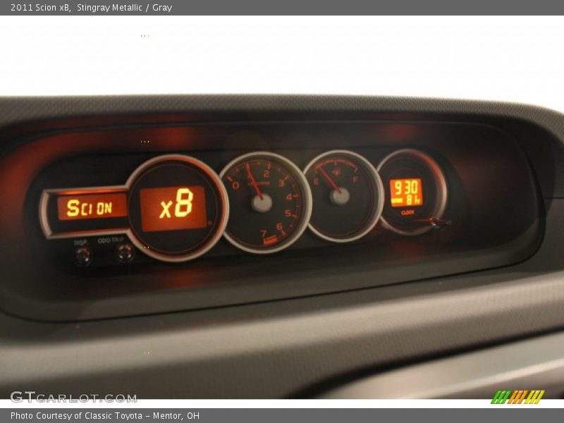 Stingray Metallic / Gray 2011 Scion xB