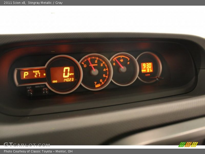 Stingray Metallic / Gray 2011 Scion xB