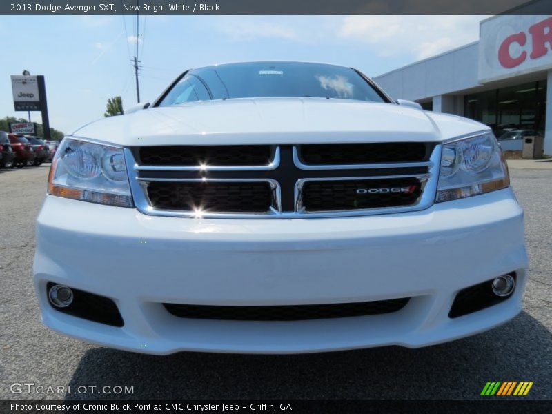 New Bright White / Black 2013 Dodge Avenger SXT