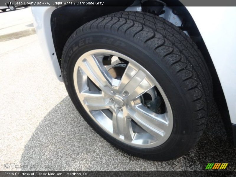 Bright White / Dark Slate Gray 2012 Jeep Liberty Jet 4x4