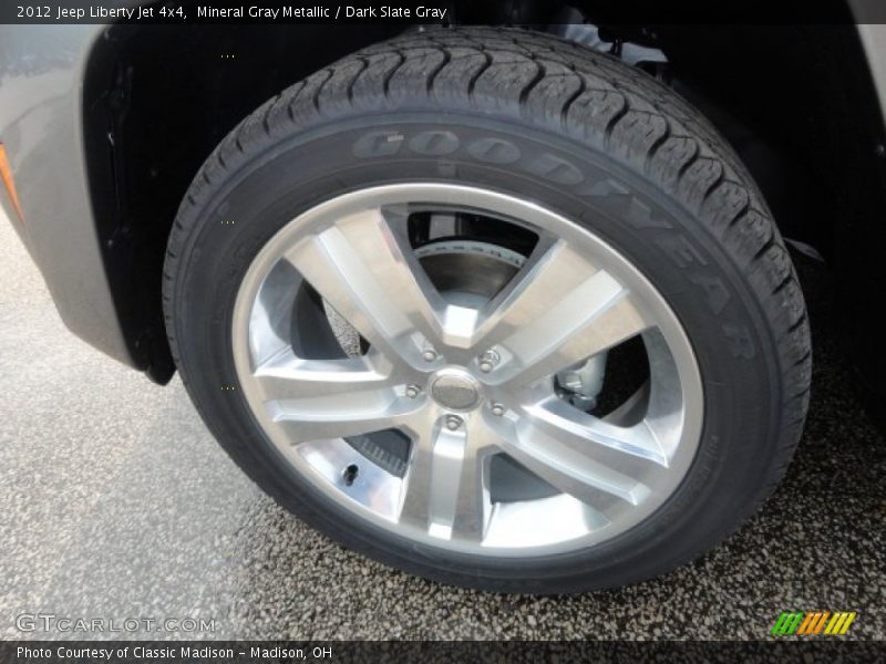 Mineral Gray Metallic / Dark Slate Gray 2012 Jeep Liberty Jet 4x4