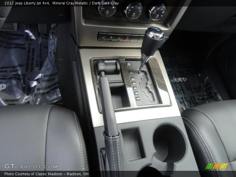 Mineral Gray Metallic / Dark Slate Gray 2012 Jeep Liberty Jet 4x4