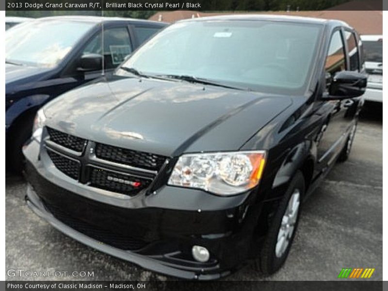 Brilliant Black Crystal Pearl / Black 2013 Dodge Grand Caravan R/T