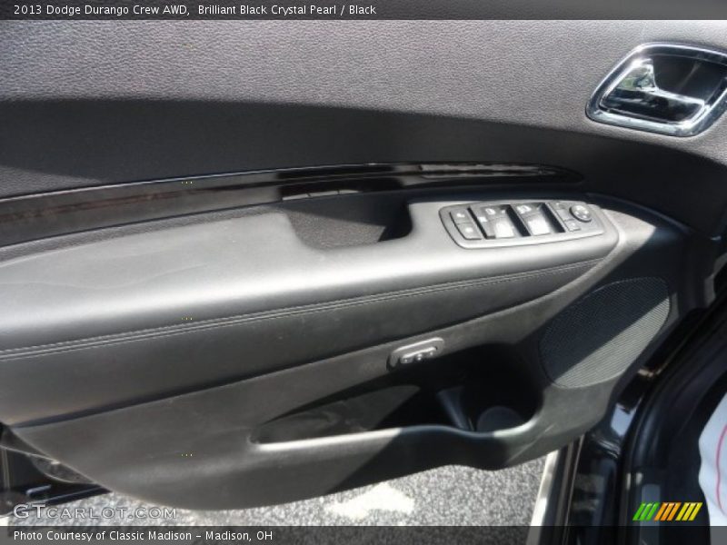 Brilliant Black Crystal Pearl / Black 2013 Dodge Durango Crew AWD