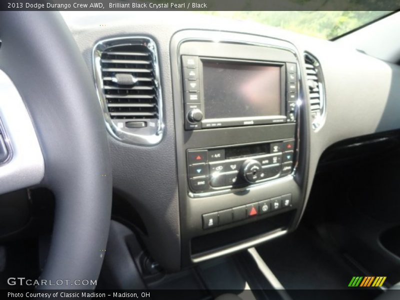 Brilliant Black Crystal Pearl / Black 2013 Dodge Durango Crew AWD