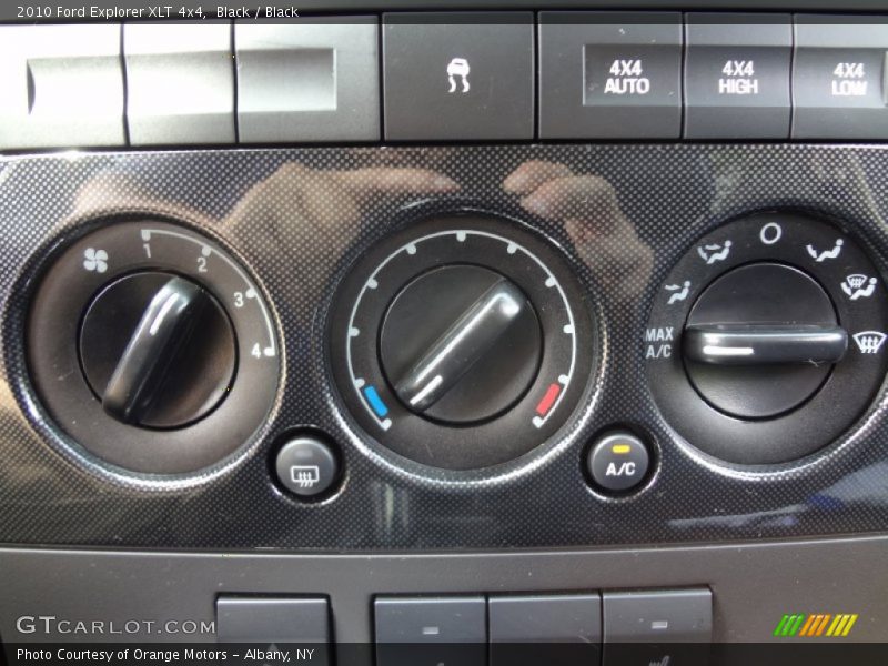Black / Black 2010 Ford Explorer XLT 4x4