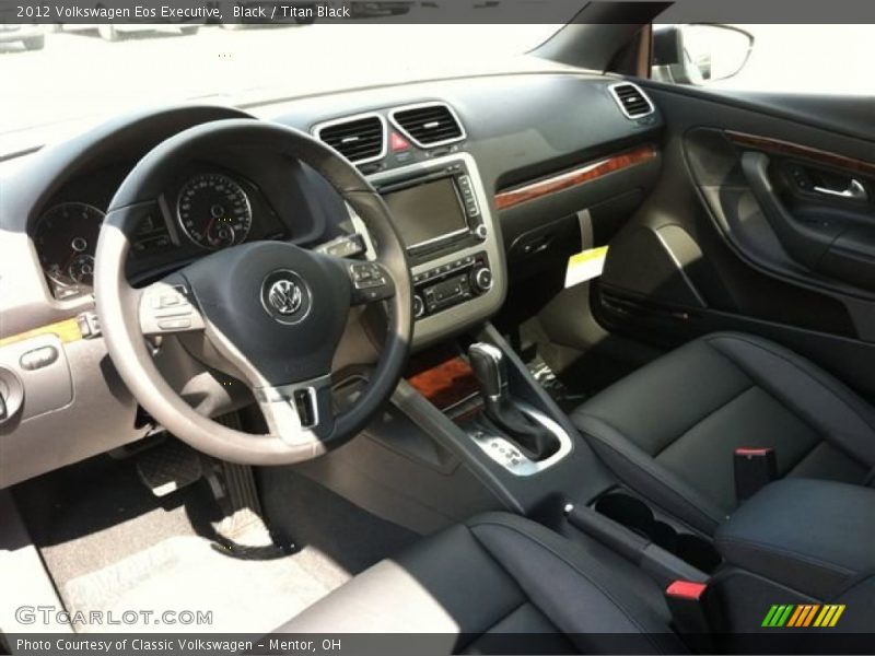 Black / Titan Black 2012 Volkswagen Eos Executive