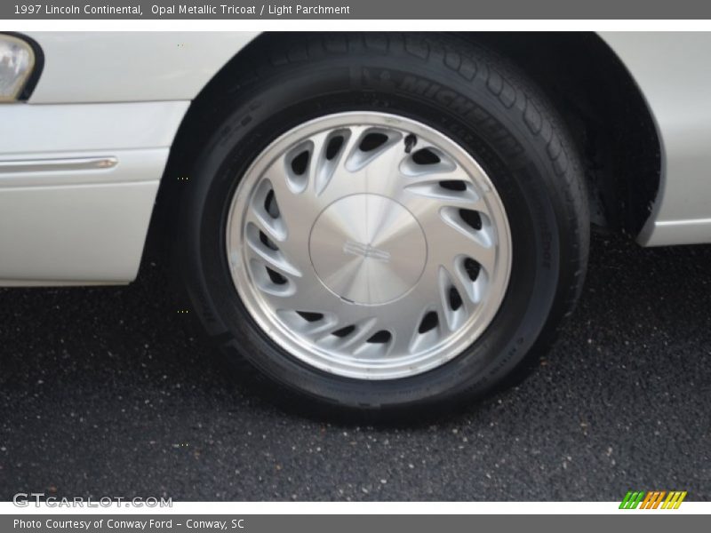  1997 Continental  Wheel