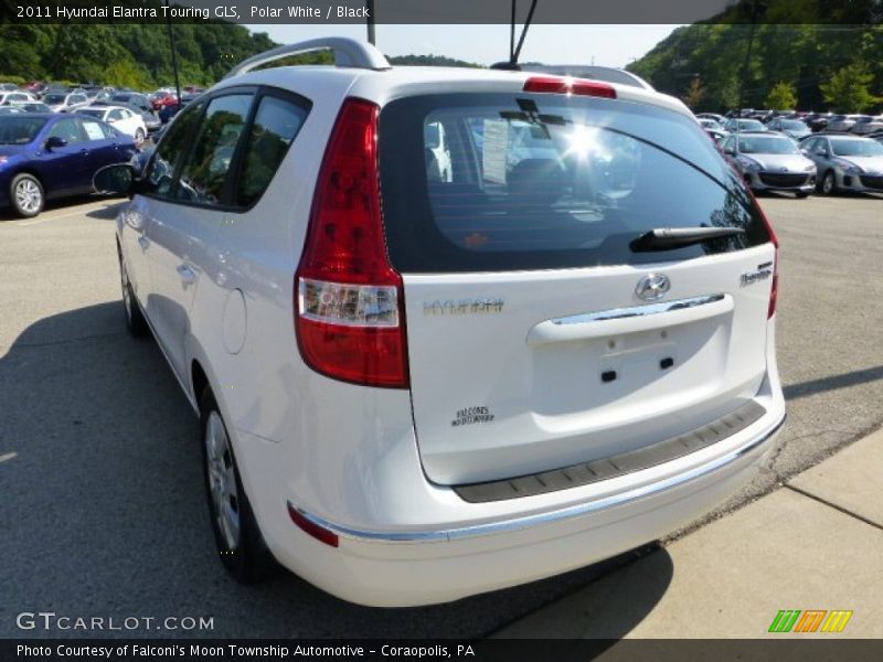 Polar White / Black 2011 Hyundai Elantra Touring GLS