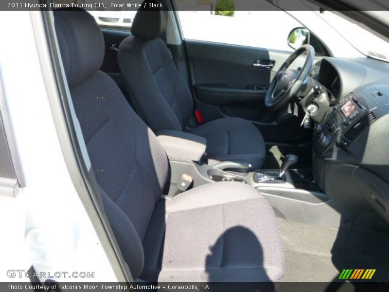 Polar White / Black 2011 Hyundai Elantra Touring GLS
