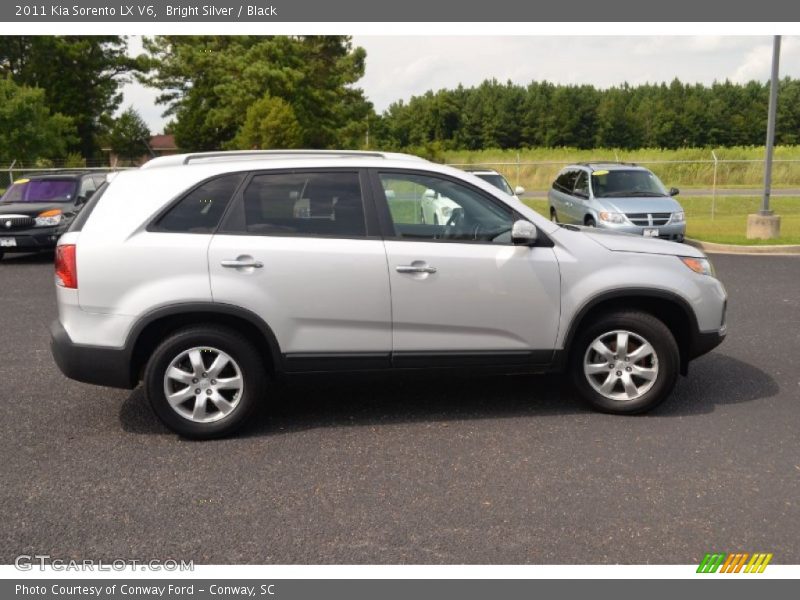 Bright Silver / Black 2011 Kia Sorento LX V6