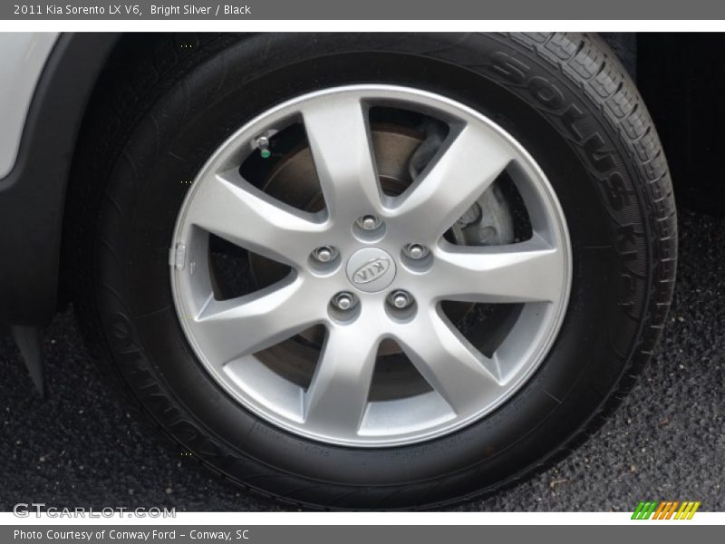 Bright Silver / Black 2011 Kia Sorento LX V6