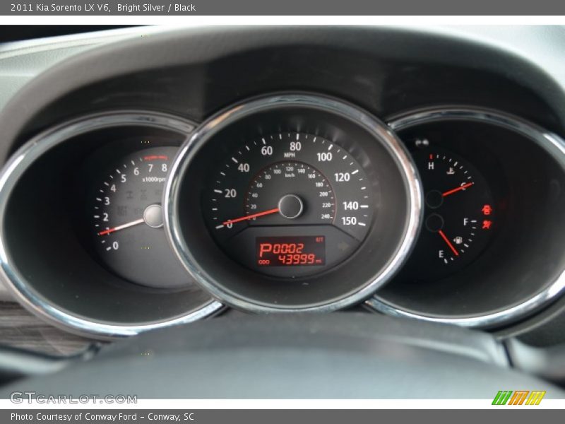 Bright Silver / Black 2011 Kia Sorento LX V6