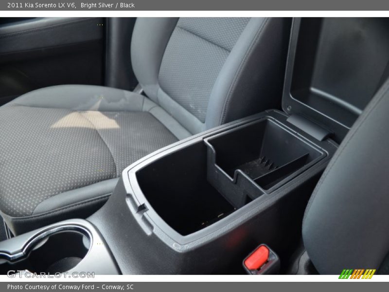 Bright Silver / Black 2011 Kia Sorento LX V6