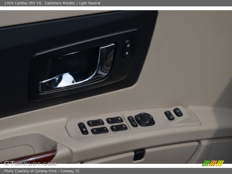 Cashmere Metallic / Light Neutral 2004 Cadillac SRX V8