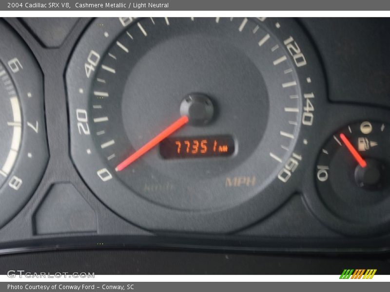 Cashmere Metallic / Light Neutral 2004 Cadillac SRX V8