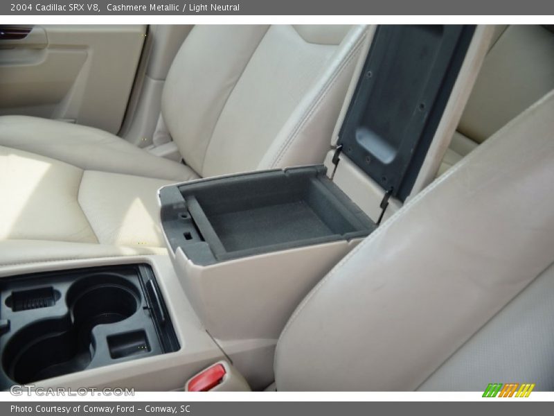 Cashmere Metallic / Light Neutral 2004 Cadillac SRX V8