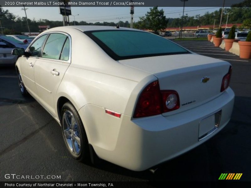 White Diamond Tricoat / Cocoa/Cashmere 2010 Chevrolet Malibu LT Sedan