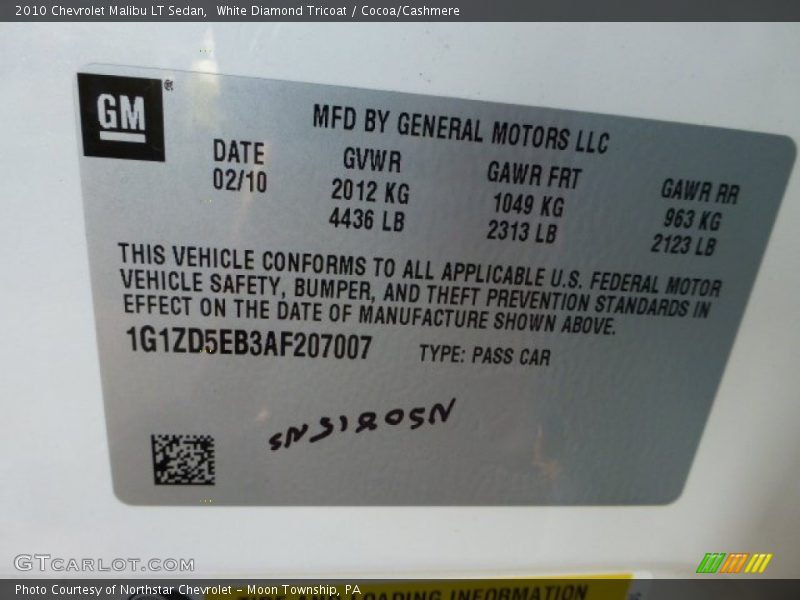 White Diamond Tricoat / Cocoa/Cashmere 2010 Chevrolet Malibu LT Sedan