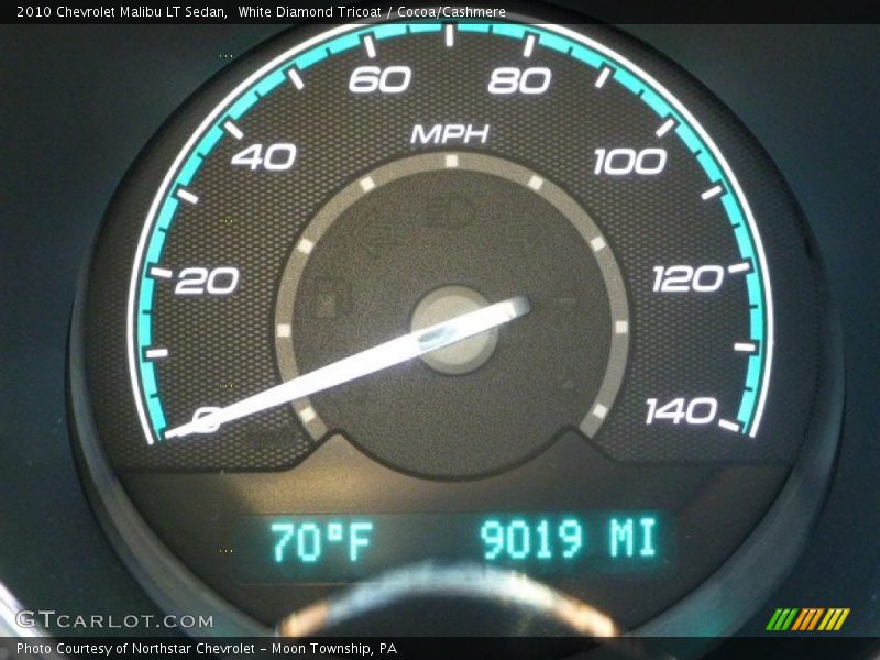 White Diamond Tricoat / Cocoa/Cashmere 2010 Chevrolet Malibu LT Sedan