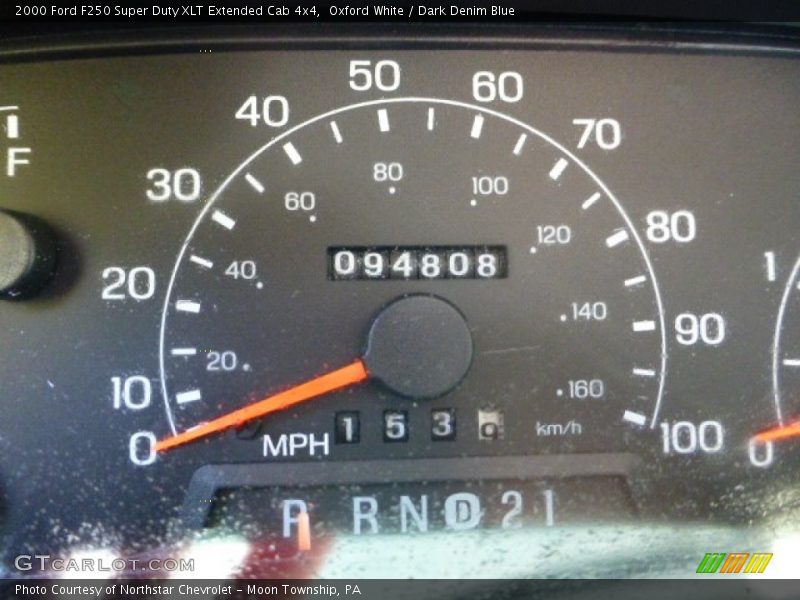 Oxford White / Dark Denim Blue 2000 Ford F250 Super Duty XLT Extended Cab 4x4
