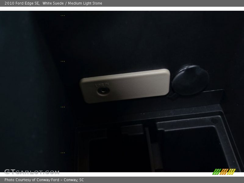 White Suede / Medium Light Stone 2010 Ford Edge SE