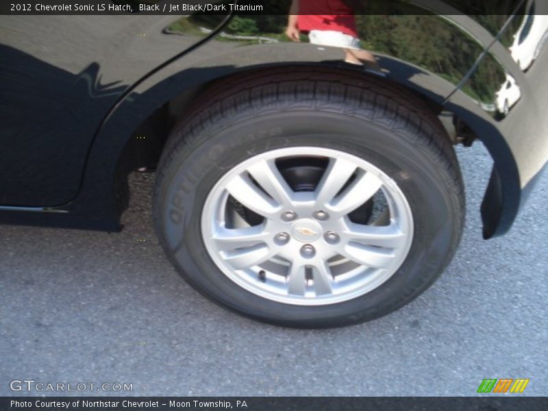 Black / Jet Black/Dark Titanium 2012 Chevrolet Sonic LS Hatch