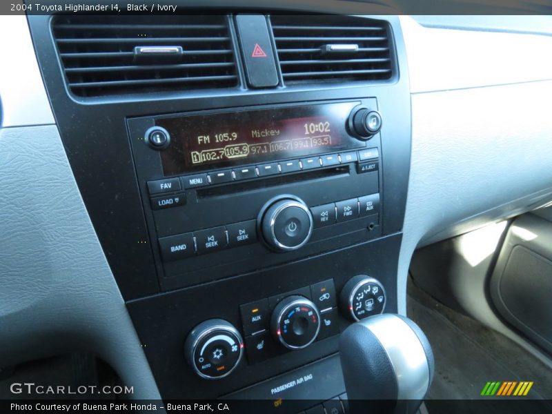 Black / Ivory 2004 Toyota Highlander I4