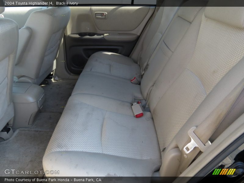 Black / Ivory 2004 Toyota Highlander I4