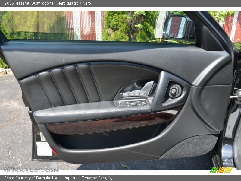 Door Panel of 2005 Quattroporte 