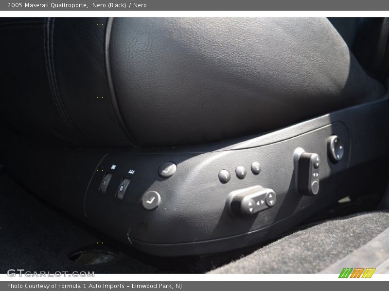 Controls of 2005 Quattroporte 