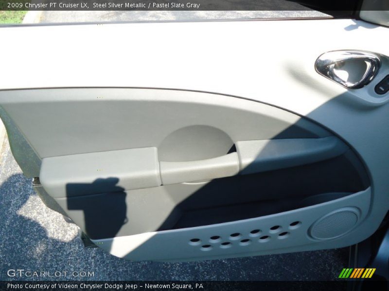 Steel Silver Metallic / Pastel Slate Gray 2009 Chrysler PT Cruiser LX