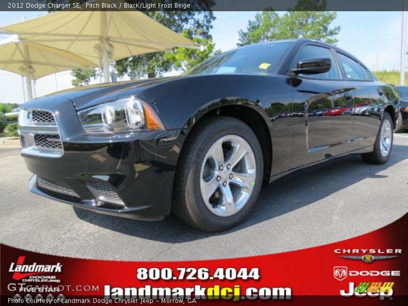 Pitch Black / Black/Light Frost Beige 2012 Dodge Charger SE