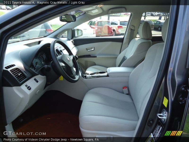 Magnetic Gray Metallic / Light Gray 2011 Toyota Venza I4