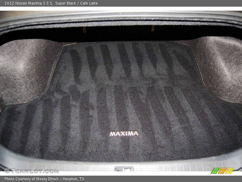 Super Black / Cafe Latte 2012 Nissan Maxima 3.5 S