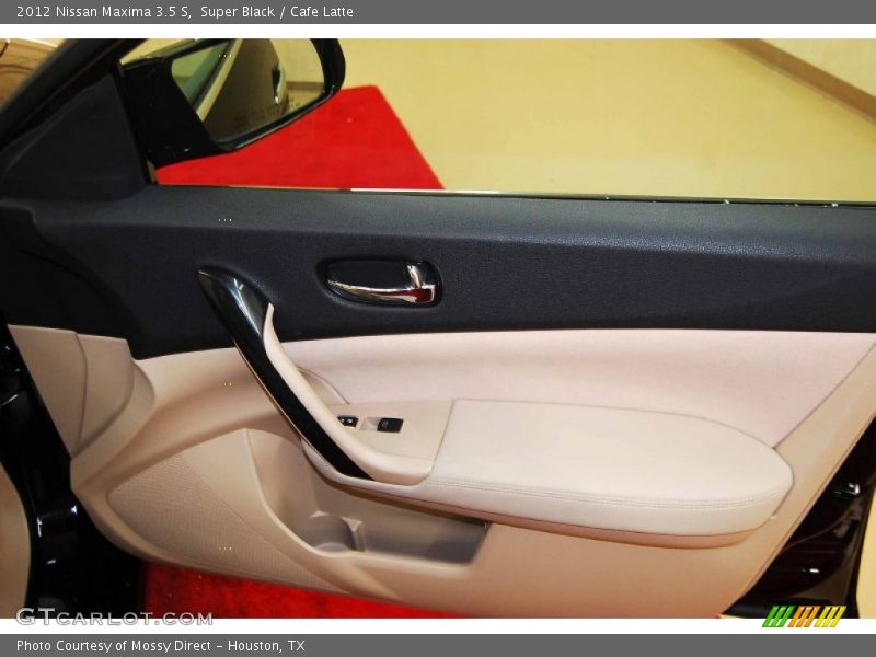 Super Black / Cafe Latte 2012 Nissan Maxima 3.5 S
