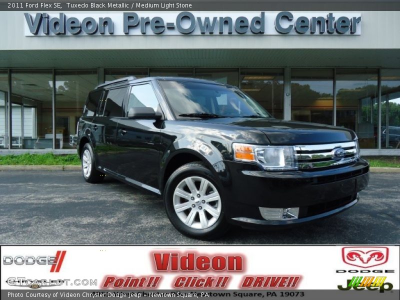 Tuxedo Black Metallic / Medium Light Stone 2011 Ford Flex SE