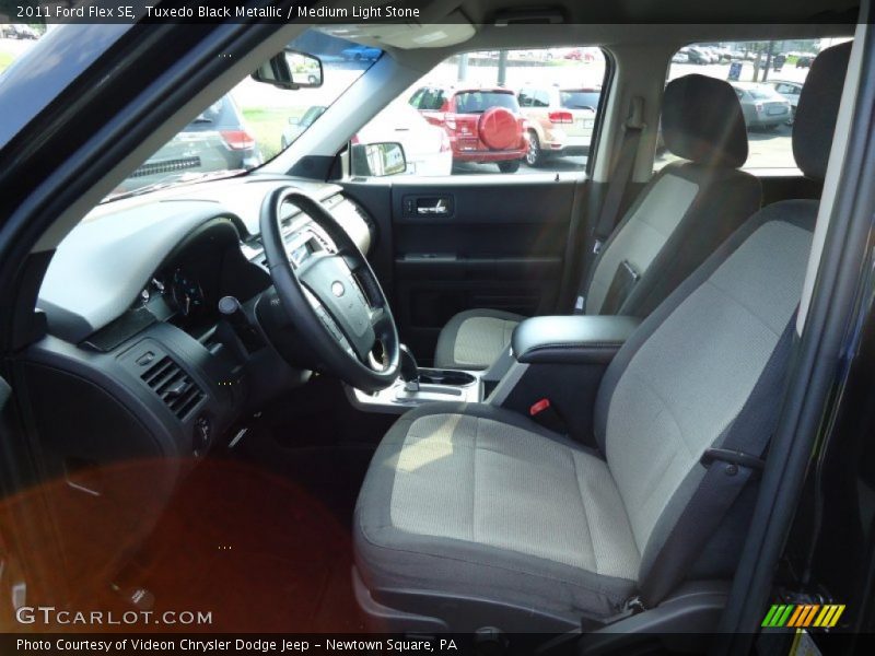 Tuxedo Black Metallic / Medium Light Stone 2011 Ford Flex SE