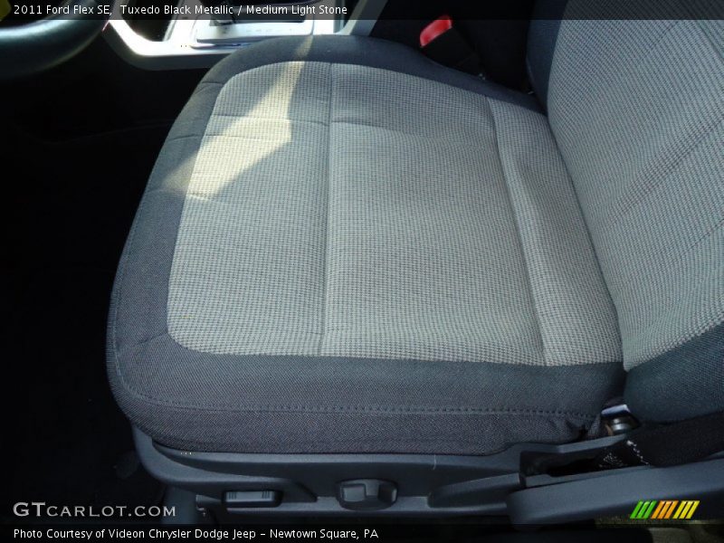 Tuxedo Black Metallic / Medium Light Stone 2011 Ford Flex SE