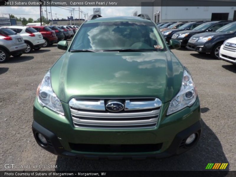 Cypress Green Pearl / Ivory 2013 Subaru Outback 2.5i Premium