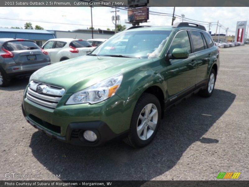 Cypress Green Pearl / Ivory 2013 Subaru Outback 2.5i Premium