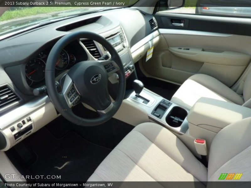 Cypress Green Pearl / Ivory 2013 Subaru Outback 2.5i Premium