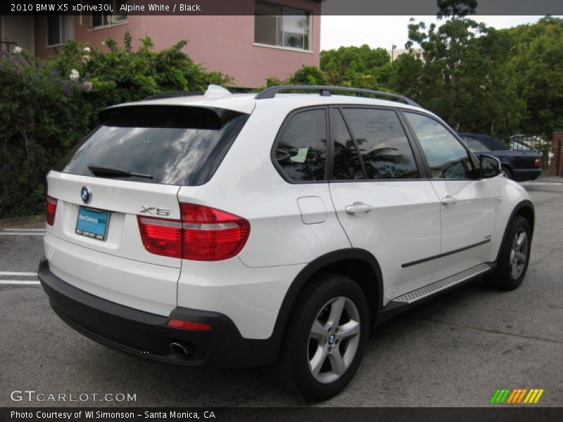 Alpine White / Black 2010 BMW X5 xDrive30i