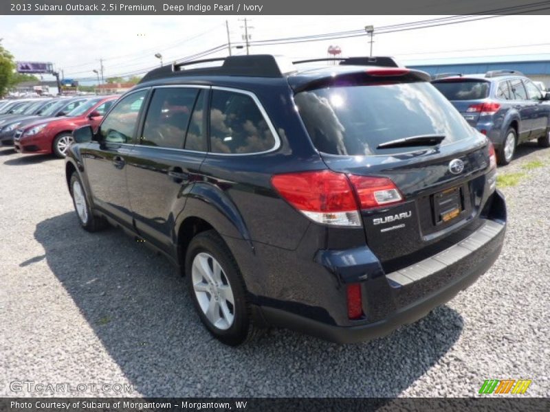 Deep Indigo Pearl / Ivory 2013 Subaru Outback 2.5i Premium