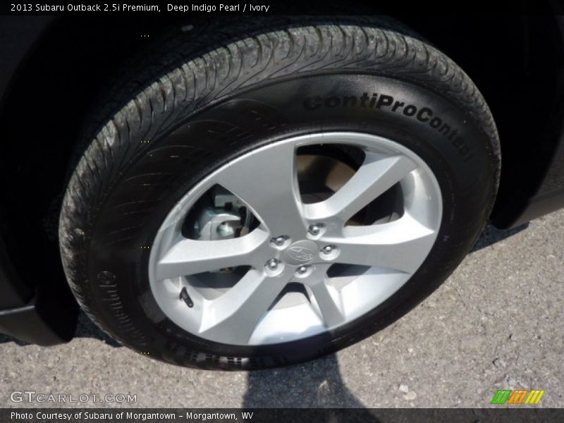 Deep Indigo Pearl / Ivory 2013 Subaru Outback 2.5i Premium