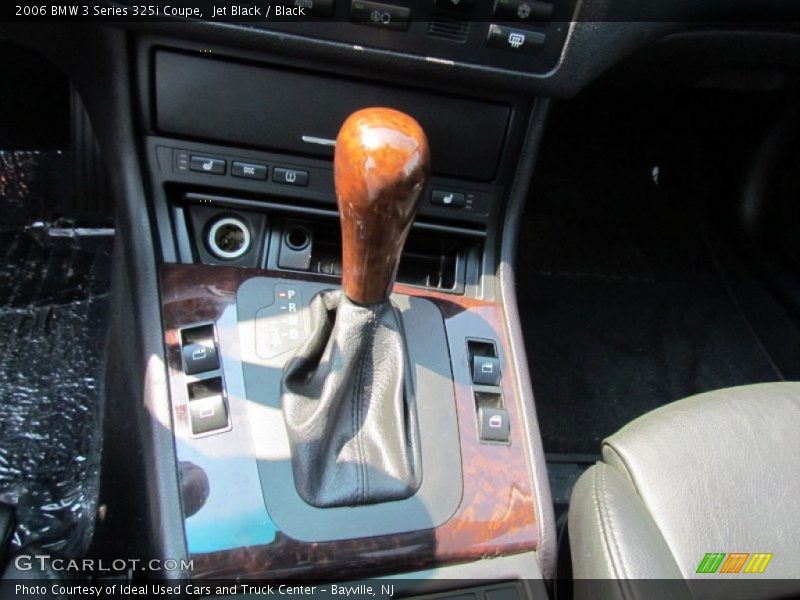 Jet Black / Black 2006 BMW 3 Series 325i Coupe