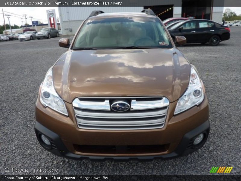 Caramel Bronze Pearl / Ivory 2013 Subaru Outback 2.5i Premium