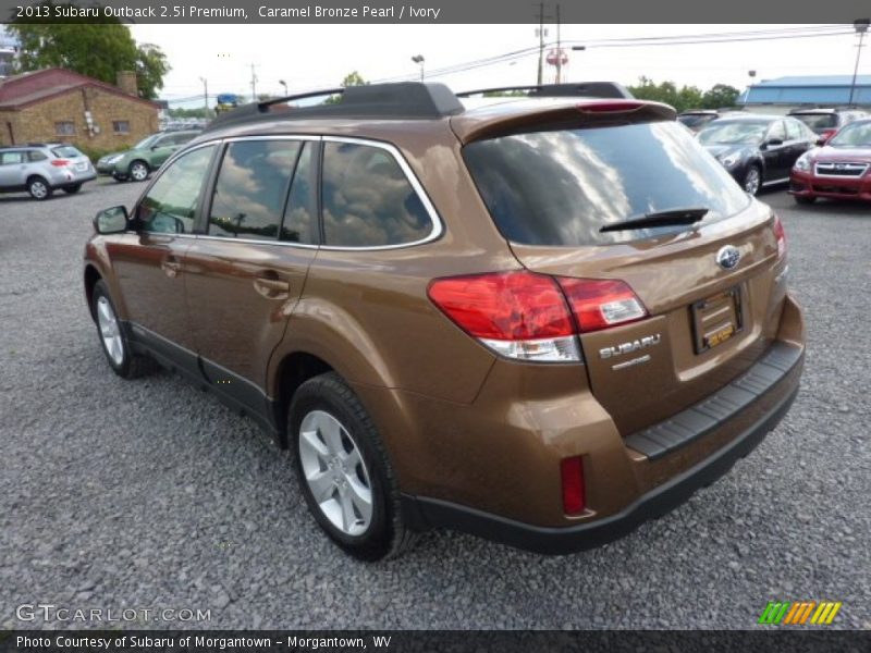Caramel Bronze Pearl / Ivory 2013 Subaru Outback 2.5i Premium